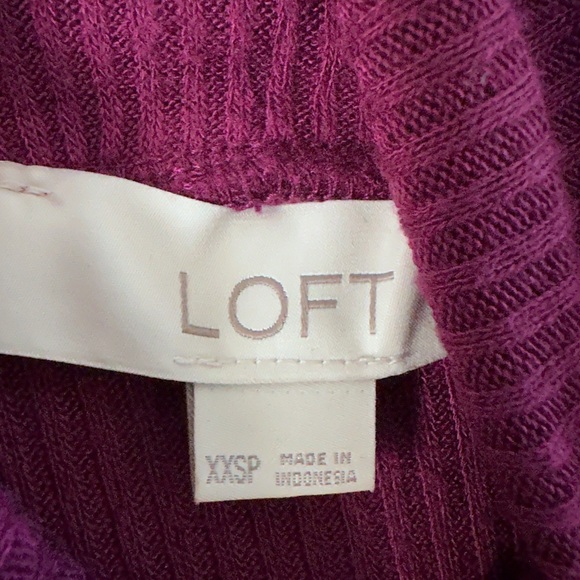 Loft Light Weight Long Sleeve Plum Sweater - Picture 3 of 4